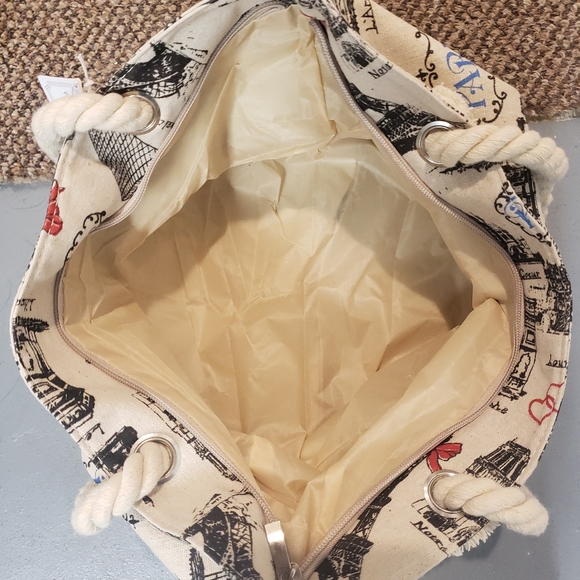 Large Handbag - Picture 2 of 2